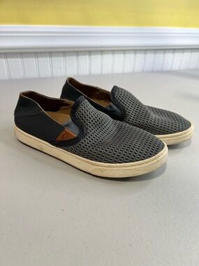 OluKai Women's Gray Mesh Slip-On Loafers with Tan Accent